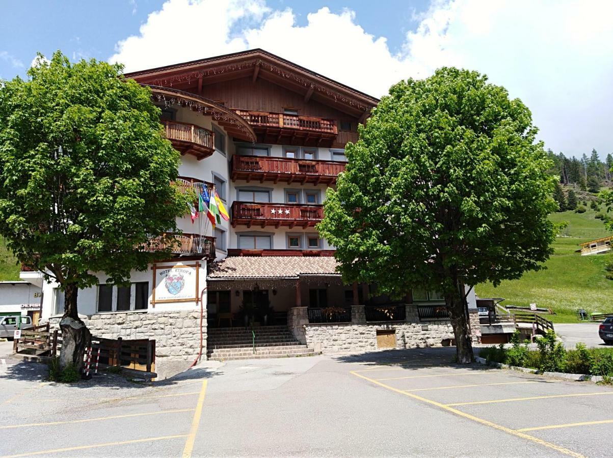Hotel Europa Pozza di Fassa Esterno foto
