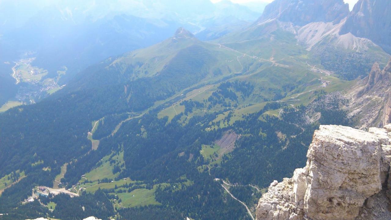 Hotel Europa Pozza di Fassa Esterno foto